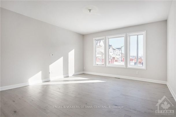 For Lease - 75 Montology Way, Barrhaven, Ontario - Photo 1