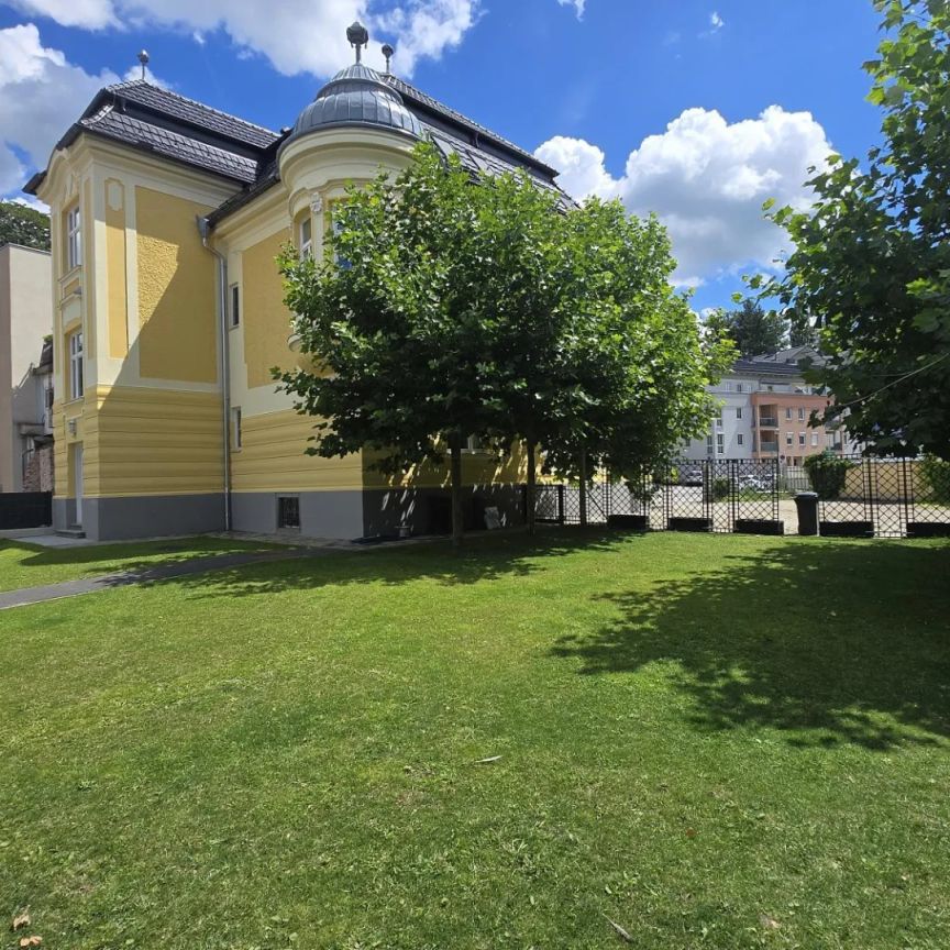 Traumhafte Dachterrassenwohnung mit Altbauflair - Erstbezug! - Foto 1