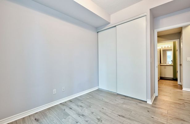 For Lease - 19 Grand Trunk Crescent Unit# 306, Toronto, Ontario - Photo 1