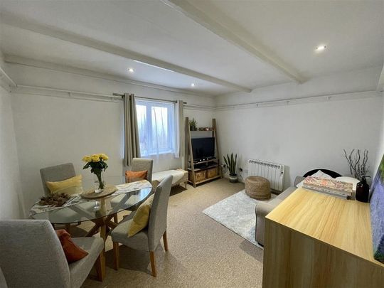 1 bedroom apartment to rent - Photo 1