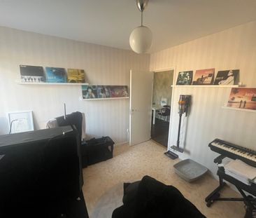 Adelgatan 8 - Foto 3