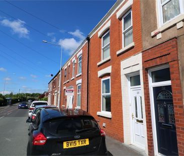 3 bedroom terraced house to rent - Photo 1