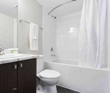 Deluxe Room - 565 Sherbourne - Photo 2