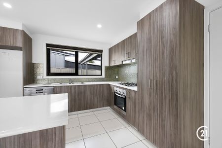 Comfortable Family Home with Generous Shedding - Photo 5