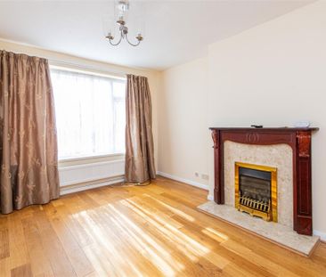 3 bed House - Semi-Detached To Let - Photo 1