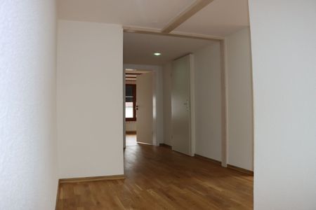 Luminous 5.5-room apartment with large terrace in Derendingen - Photo 5
