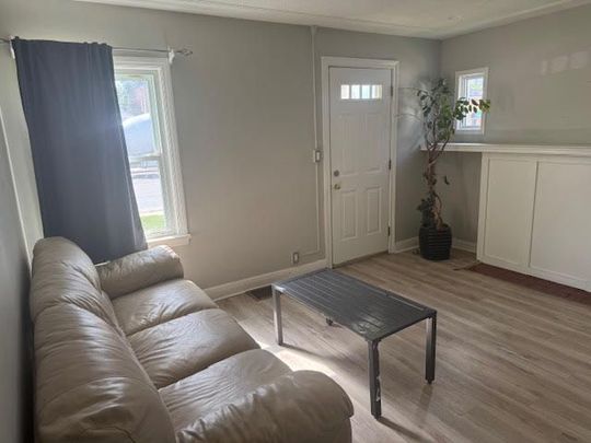 For Lease - 500 Highbury Avenue, London East, Ontario - Photo 1