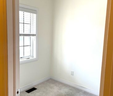 For Lease - 8 Bedford Estates Crescent, Barrie, Ontario - Photo 4