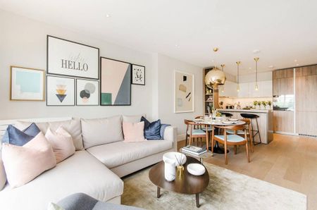 2 bedroom flat to rent - Photo 2