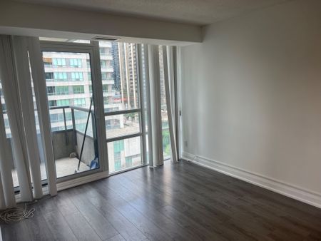 For Lease - 35 Hollywood Avenue Unit# 817, Toronto, Ontario - Photo 5