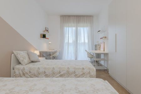 Via Cesare Cremonino, Padova, Veneto 35124 - Photo 3