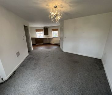 2 Bedroom Flat - Photo 1