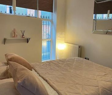 Providence Place, Leeds - Photo 2