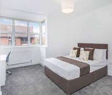 Luxury Double Rooms, Close to the Hospital - Photo 2