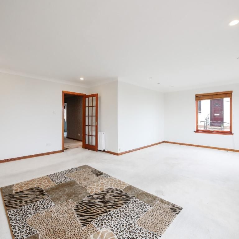2 bedroom detached house to rent - Photo 1
