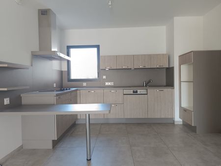 Appartements 70.81 m² - 3 Pièces - Narbonne (11100) - Photo 4
