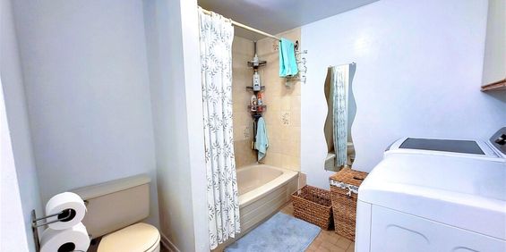 GRAND 5 1/2 PRES DU METRO LONGUEUIL - Photo 3