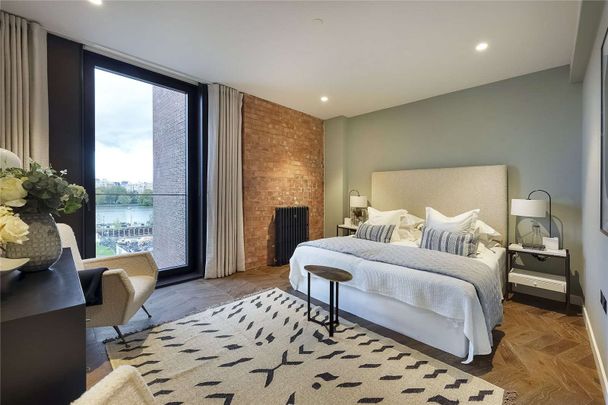 A sensational three bedroom apartment in the iconic, world-famous Battersea Power Station. - Photo 1