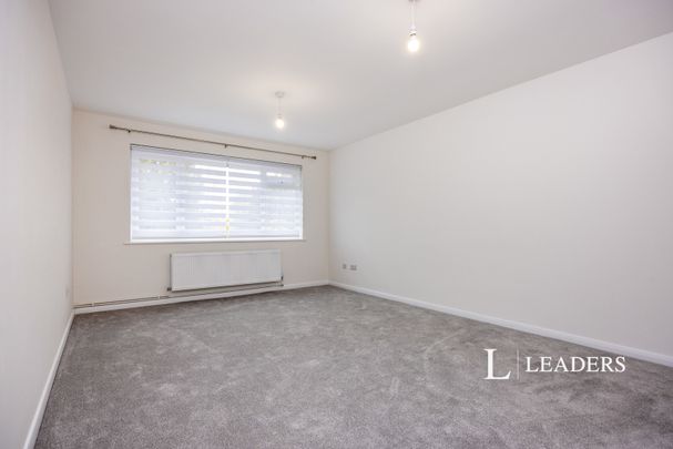 2 bedroom apartment to rent Berkeley Court, London Road, Guildford, GU1 - Photo 1