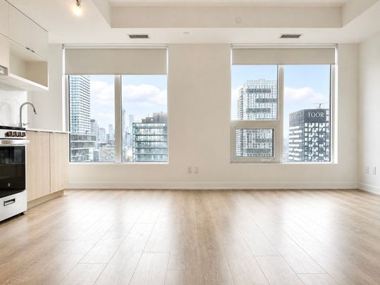 For Lease - 100 Queen Street Unit# 3602, Toronto, Ontario - Photo 1