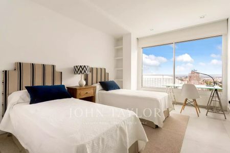 Madrid, Community of Madrid 28046 - Photo 2