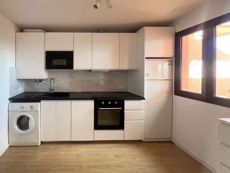 Apartment in El Paraiso, Costa del Sol - Photo 3