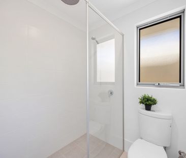 10 Nyabing Pass, Dawesville, WA 6211 - Photo 3