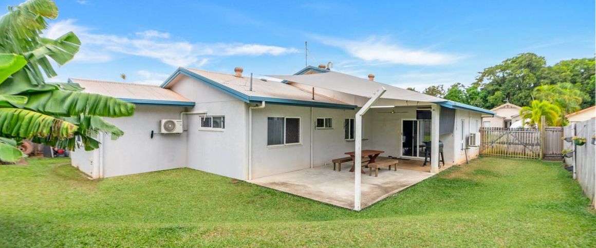 Family Home With Shed! - Photo 1