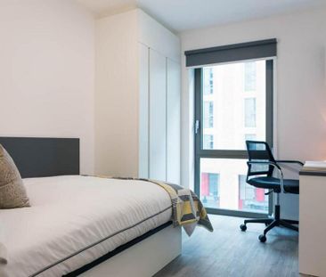 Studio to rent - Photo 6