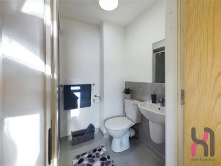 1 bedroom flat to rent - Photo 4