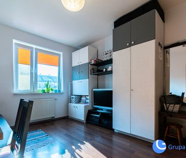 Kawalerka, parking, ul. Radzikowskiego - Photo 1