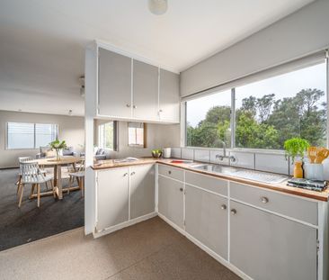 3 Bedroom Home in Karori - Photo 6