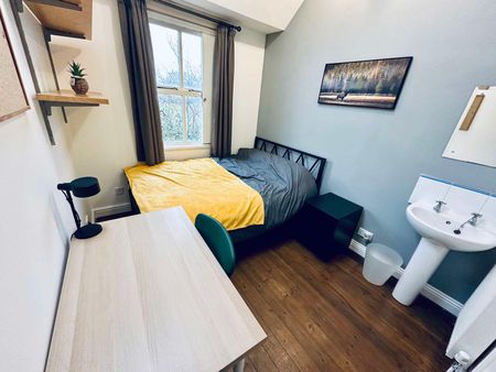 New Fully Refurbed property in Nottingham NG7 - QMC / City Hospital Room 2 - Photo 2