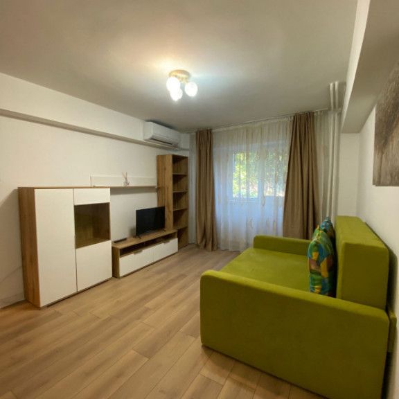 Apartament decomandat, 54 mp, zona Centrala - Photo 1