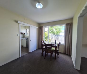 8A Elmwood Road, Strowan - Photo 2