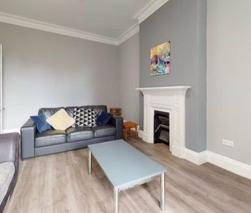 Flat 4, Whitefield House, Plymouth - Photo 1