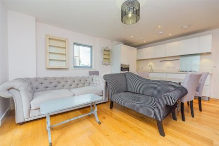 2 bedroom apartment to rent - Photo 5