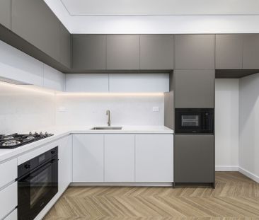 Executive Residences - Photo 6