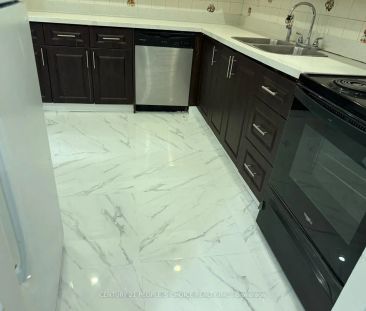 3533 Derry Road E #905 - Photo 5