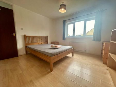 2 bedroom terraced house to rent - Photo 3