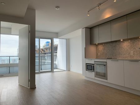 For Lease - 85 Wood Street Unit# 3217, Toronto, Ontario - Photo 4