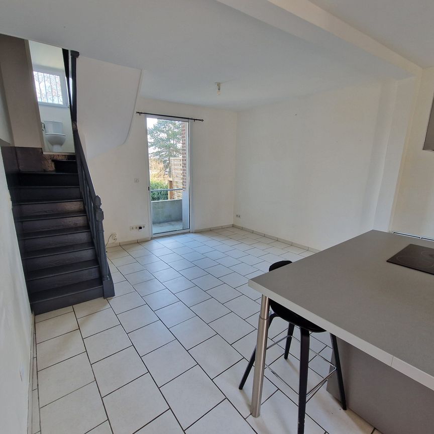 Location Maison 5 pièces 71m² FECAMP 76400 - Photo 1