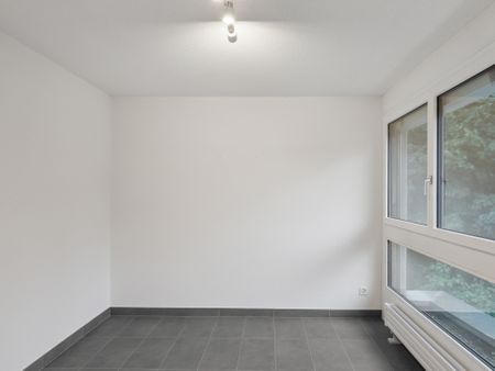 Grosse 6.5 Zimmerwohnung duplex zu vermieten in Freiburg - Photo 2