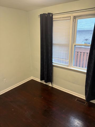 For Lease - 33 Ashwood Crescent, Brampton, Ontario - Photo 3