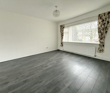 Mayflower Drive, Coventry - - Photo 3