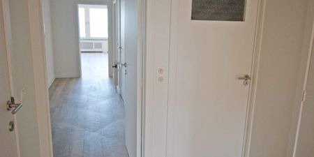 Appartement te huur in Knokke voor € 1.925 met 3 slaapkamers - Foto 2