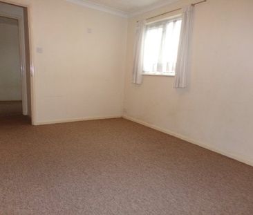 Euston Grove, Ringwood - Photo 2