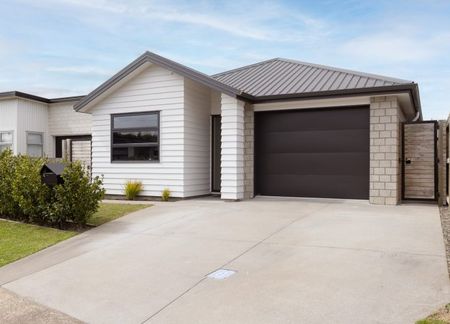 Easy Living - Photo 4