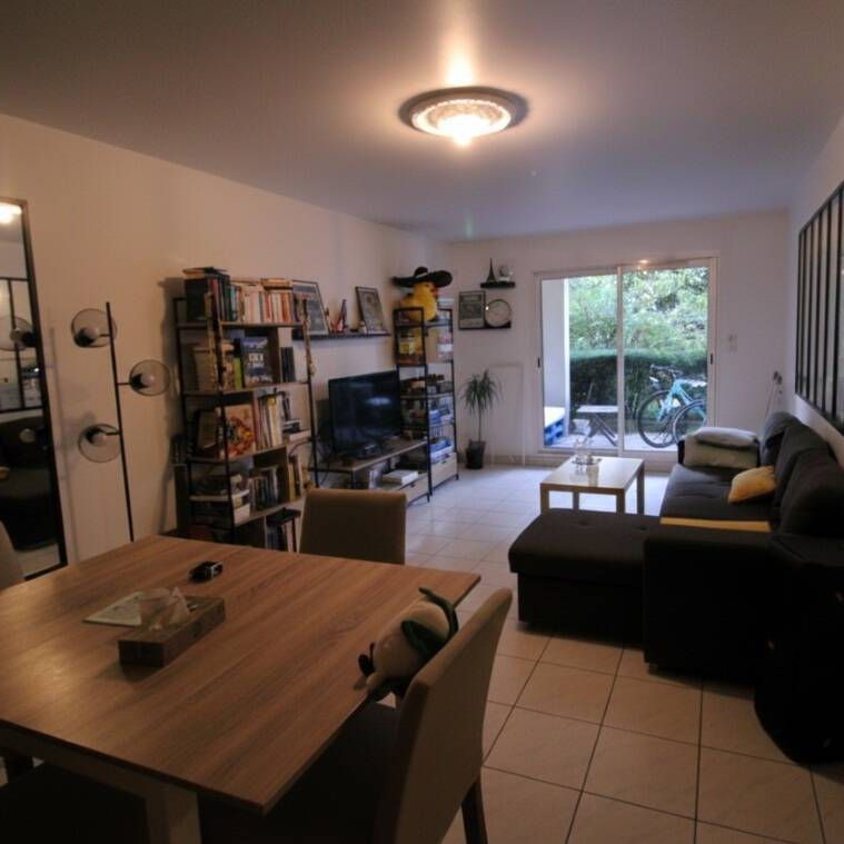 Appartement 3 pièces - - Photo 1