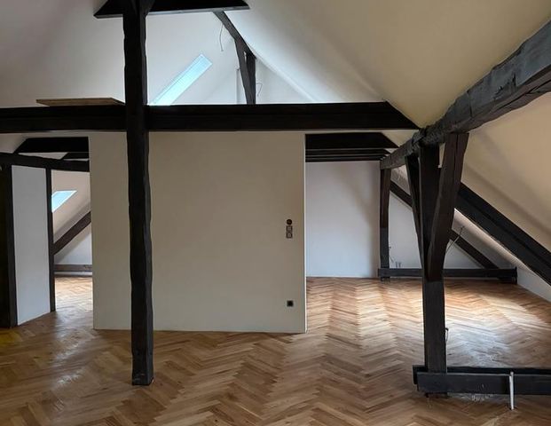 Dachgeschosswohnung - Photo 1
